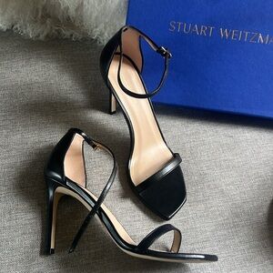 NWT Stuart weitzman Amelina 95 SMO 8.5 or 39  4 inch heel